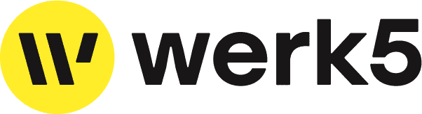 Gelbes Logo von werk5 mit stilisiertem W auf schwarzem Text, modern und minimalistisch.